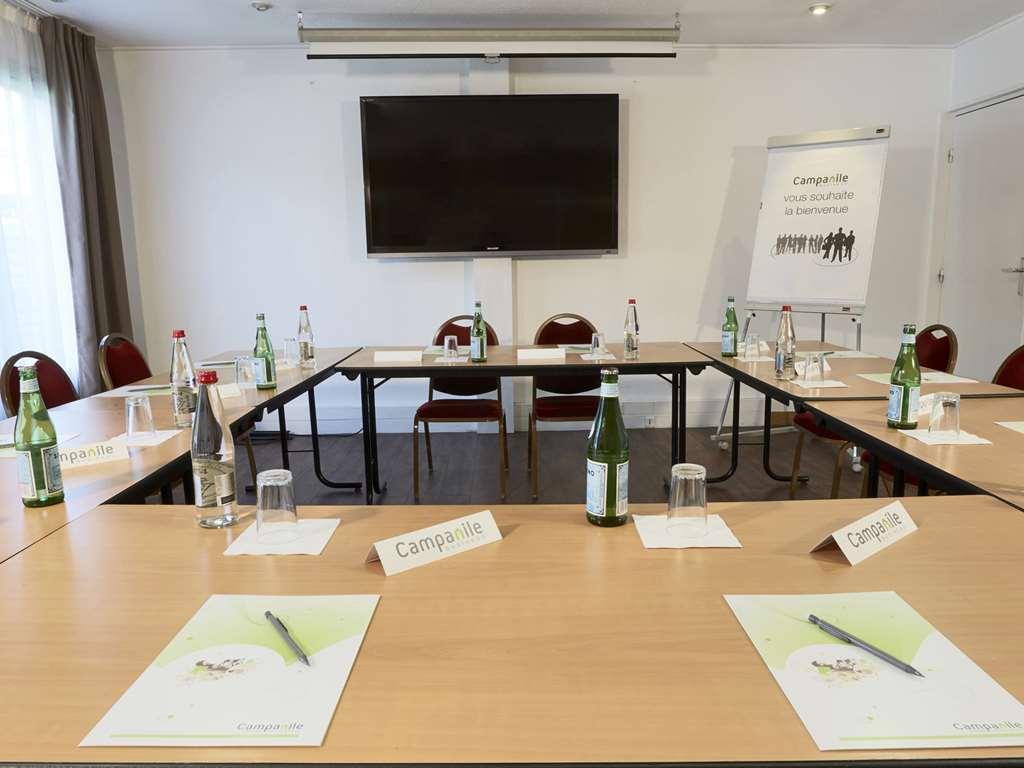 Campanile Nature - Ferrand Le Brezet Clermont-Ferrand