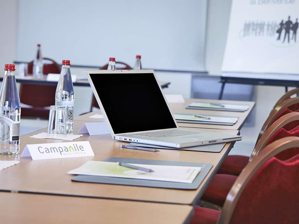 Campanile Nature - Ferrand Le Brezet 3*