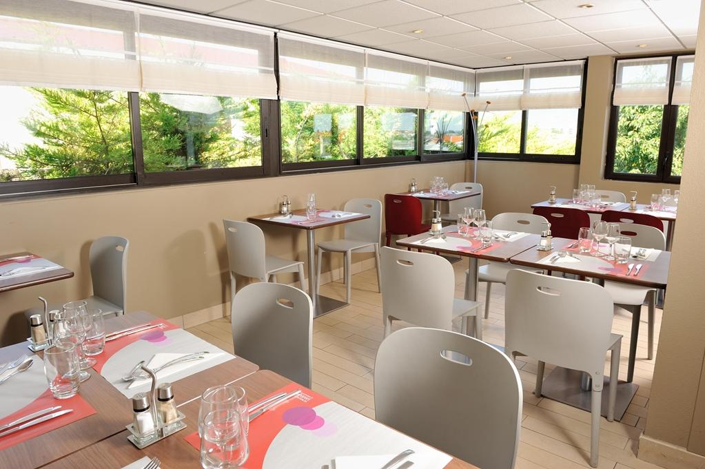 Campanile Ferrand - Le Brezet Hotel