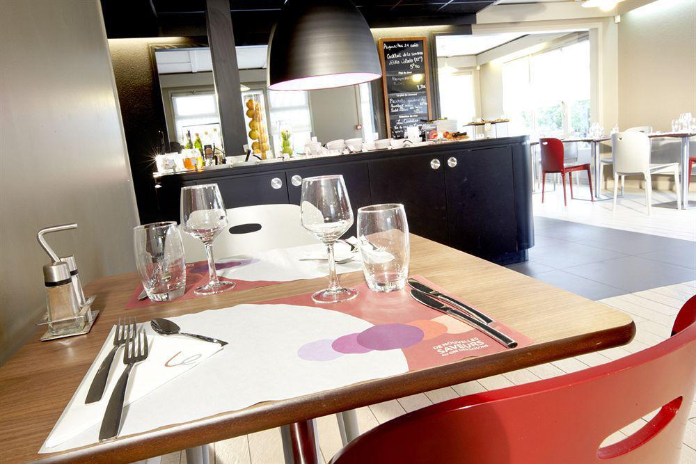 Campanile Ferrand - Le Brezet 3*